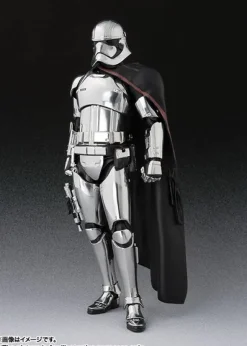 S.H.Figuarts First Order Stormtrooper & Captain Phasma with BB-9E