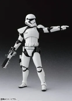 S.H.Figuarts First Order Stormtrooper & Captain Phasma with BB-9E