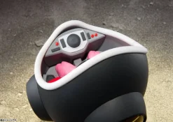 S.H.Figuarts Frieza First Form & Frieza Pod