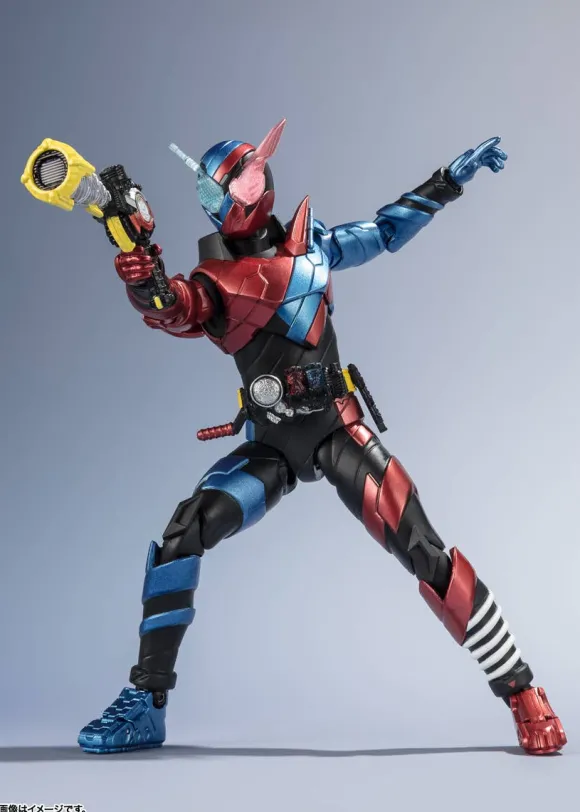 S.H.Figuarts Kamen Rider Build Rabbit Tank Form Heisei Generations Edition (Reissue)