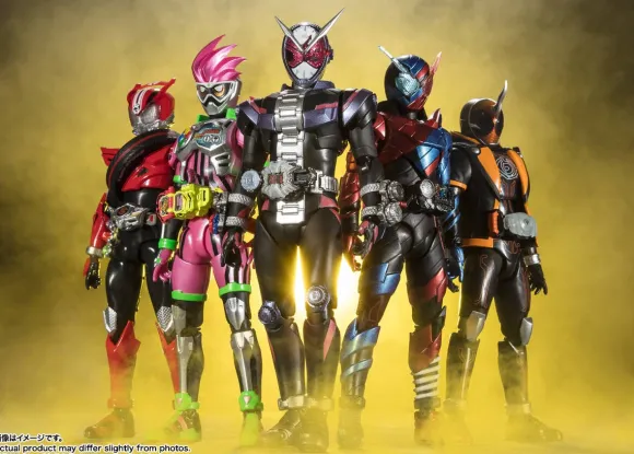 S.H.Figuarts Kamen Rider Build Rabbit Tank Form Heisei Generations Edition
