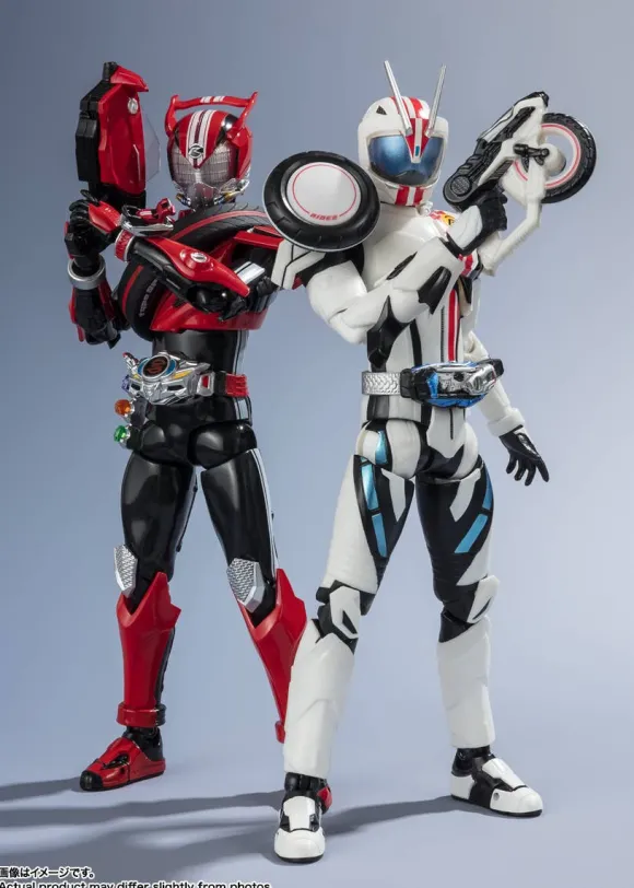 S.H.Figuarts Kamen Rider Mach Heisei Generations Edition