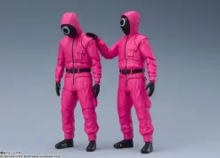 S.H.Figuarts Masked Worker / Masked Manager (Squid Game)