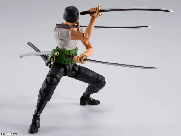 S.H.Figuarts Roronoa Zoro -Romance Dawn- (Reissue)