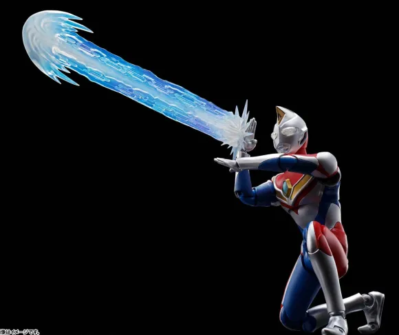 S.H.Figuarts (Shinkocchou Seihou) Ultraman Dyna Flash Type (Reissue)