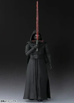 Star Wars: The Force Awakens S.H.Figuarts Kylo Ren