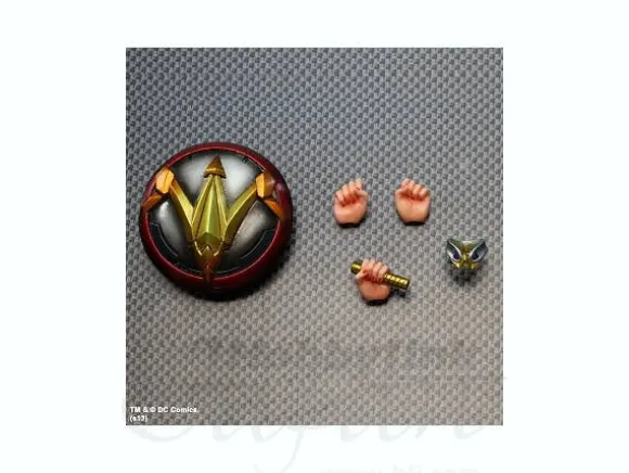 Variant Play Arts Kai: Wonder Woman