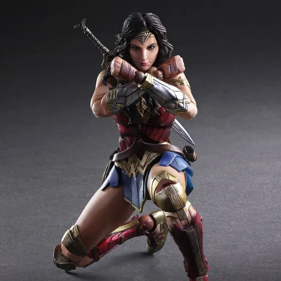 Wonder Woman Play Arts Kai: Wonder Woman